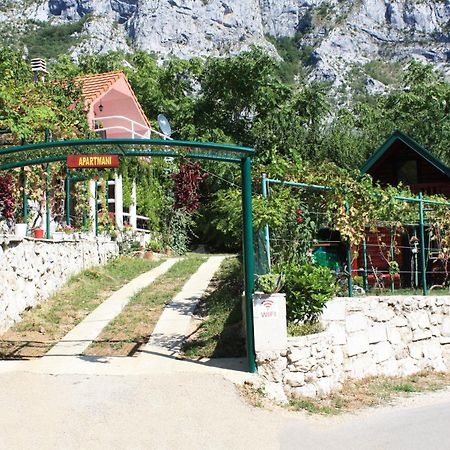 Holiday Village Ostrog Nikšić Buitenkant foto
