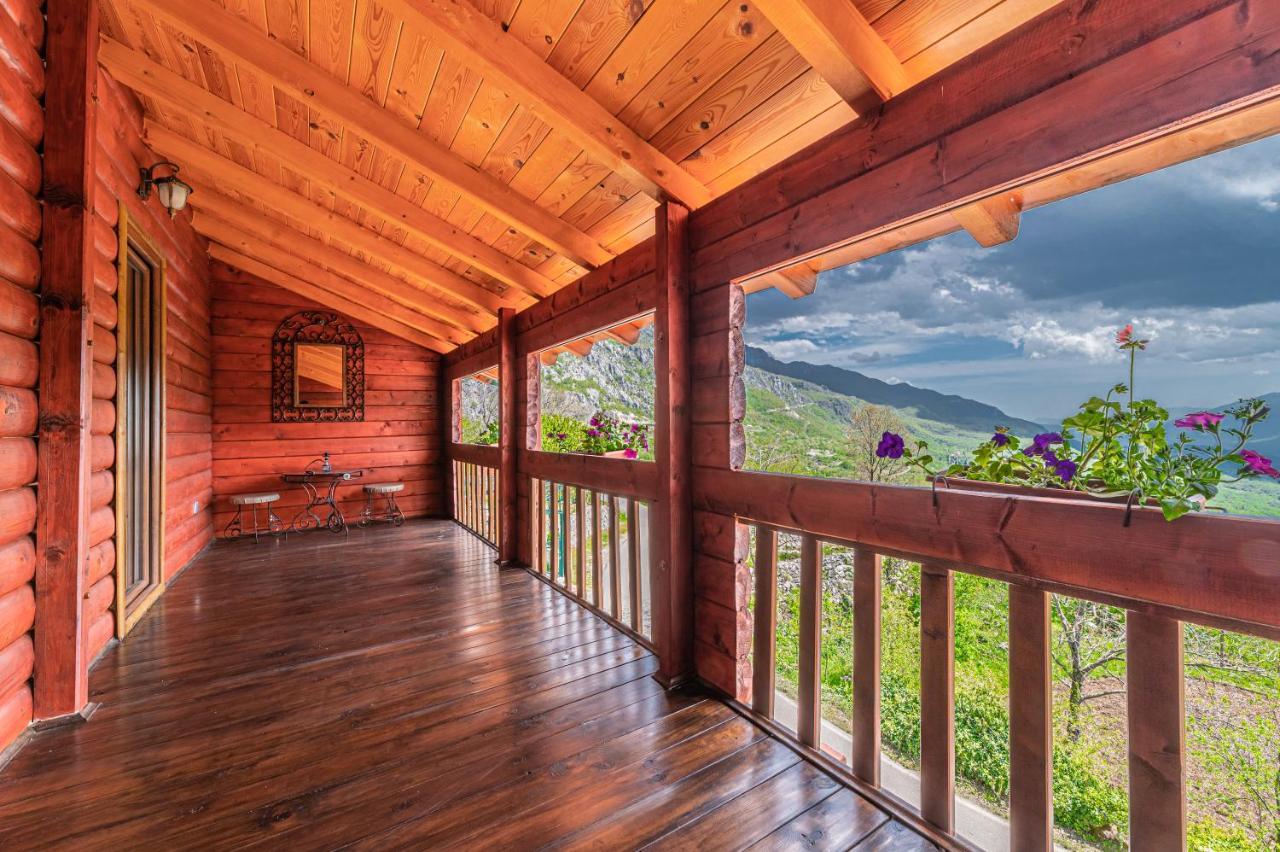 Holiday Village Ostrog Nikšić Buitenkant foto
